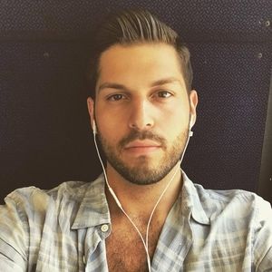 Meet your Posher, Alex